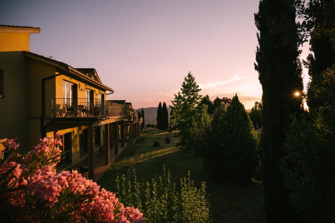 Fattoria Degli Usignoli Guest House San Donato in Fronzano Ngoại thất bức ảnh