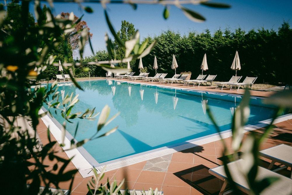 Fattoria Degli Usignoli Guest House San Donato in Fronzano Ngoại thất bức ảnh