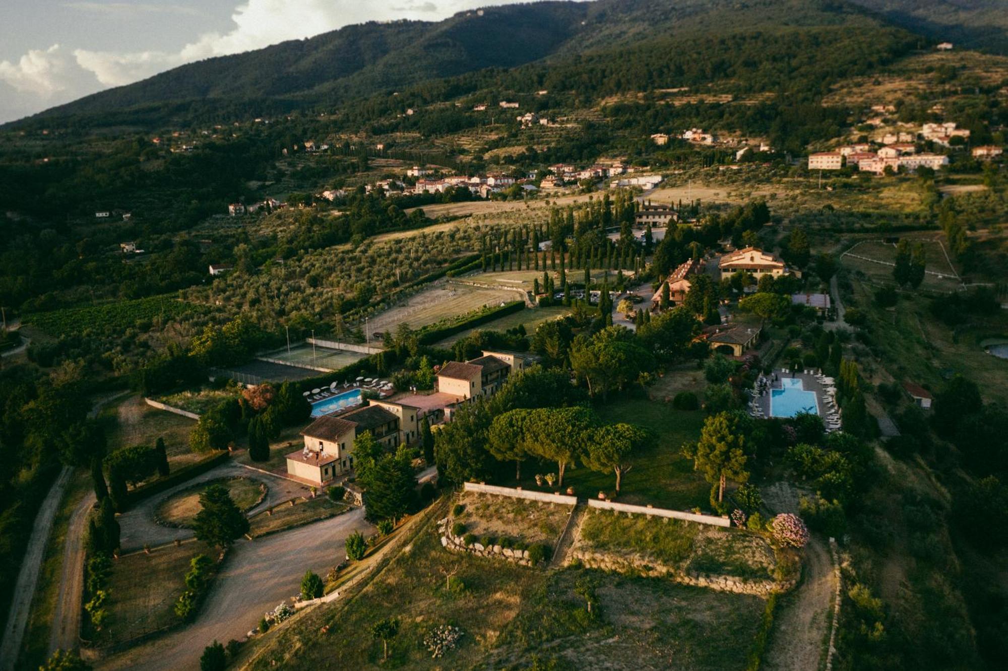 Fattoria Degli Usignoli Guest House San Donato in Fronzano Ngoại thất bức ảnh